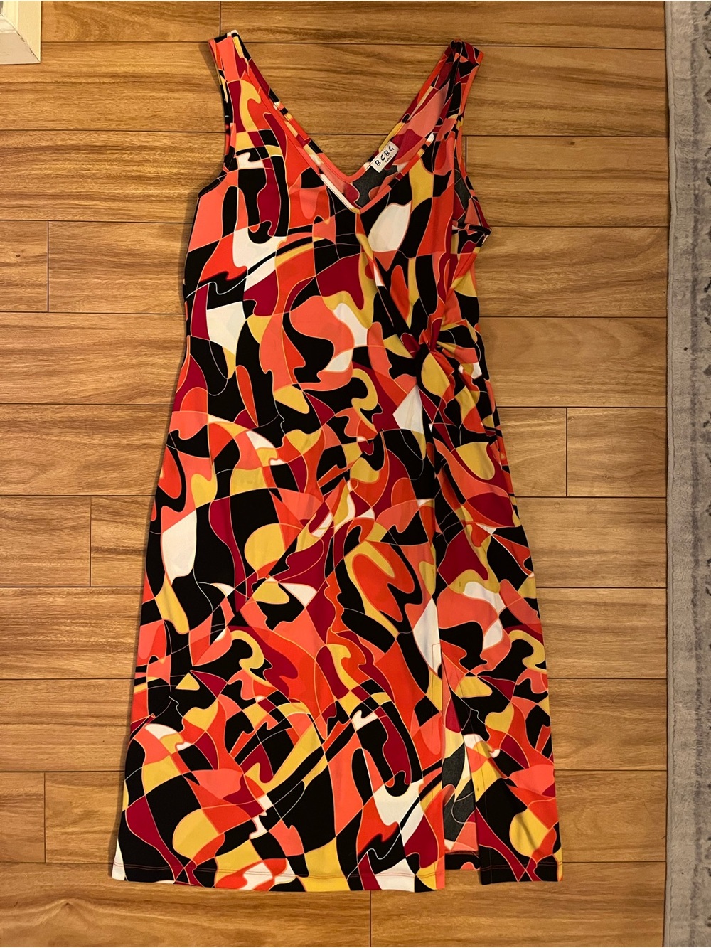 BCBG Vibrant Abstract Print Sleeveless Dress - Red & Black
